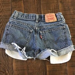 Levi’s Cutoffs
